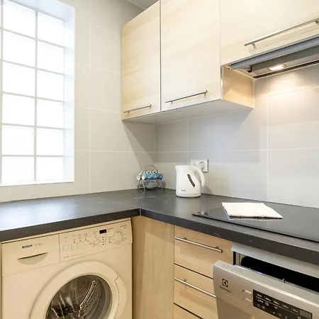 Flavia - Welkeys * 칸느